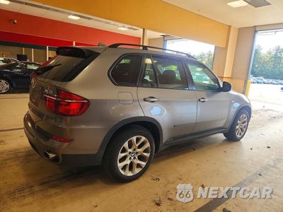 Trzecie zdjęcie samochodu z tyłu: 2012 BMW X5 XDRIVE35I VIN:5UXZV4C54CL753278 - miniatura