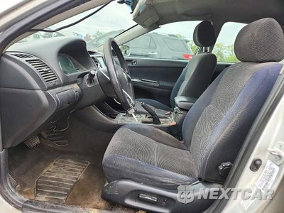 Zdjęcie 7 z 12 samochodu: 2002 TOYOTA CAMRY SE VIN:4T1BE32K92U059811 - miniatura