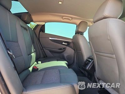 Zdjęcie 10 z 13 samochodu: 2017 CHEVROLET IMPALA LT VIN:2G1105SA3H9151190 - miniatura