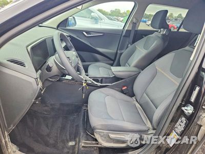 Zdjęcie 7 z 12 samochodu: 2026 KIA NIRO LX VIN:KNDCP3LE0T5348194 - miniatura