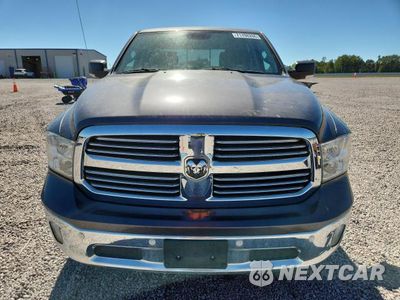 Piąte zdjęcie samochodu w środku: 2016 RAM 1500 SLT VIN:1C6RR7LM7GS337999 - miniatura