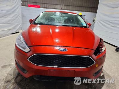 Piąte zdjęcie samochodu w środku: 2018 FORD FOCUS SE VIN:1FADP3F23JL298105 - miniatura