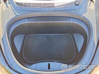 Zdjęcie 11 z 12 samochodu: 2018 TESLA MODEL 3 VIN:5YJ3E1EB7JF144467 - miniatura