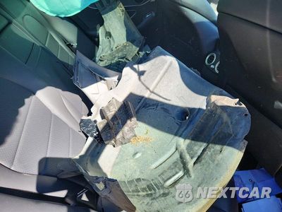 Zdjęcie 12 z 13 samochodu: 2020 MERCEDES-BENZ C 300 4MATIC VIN:W1KWF8EB9LR601446 - miniatura