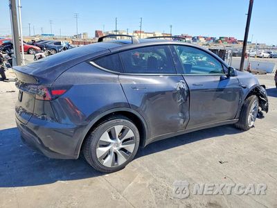 Trzecie zdjęcie samochodu z tyłu: 2024 TESLA MODEL Y VIN:7SAYGDED4RF095620 - miniatura