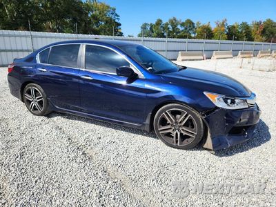 Czwarte zdjęcie samochodu z boku: 2017 HONDA ACCORD SPORT VIN:1HGCR2F53HA033437 - miniatura