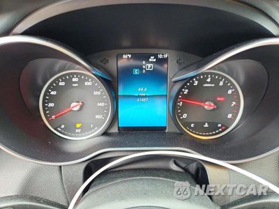 Zdjęcie 9 z 13 samochodu: 2019 MERCEDES-BENZ C 300 4MATIC VIN:55SWF8EB5KU290191 - miniatura