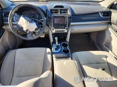 Zdjęcie 8 z 12 samochodu: 2014 TOYOTA CAMRY LE VIN:4T4BF1FK7ER417154 - miniatura