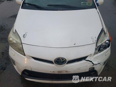 Zdjęcie 11 z 12 samochodu: 2013 TOYOTA PRIUS FIVE VIN:JTDKN3DUXD5654067 - miniatura