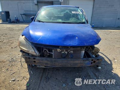 Piąte zdjęcie samochodu w środku: 2014 NISSAN SENTRA SR VIN:3N1AB7AP3EL646312 - miniatura