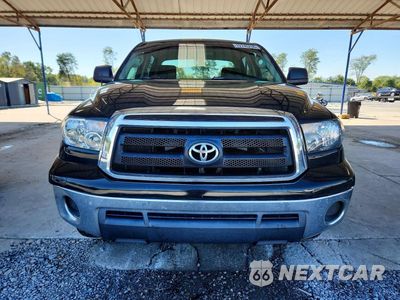 Piąte zdjęcie samochodu w środku: 2010 TOYOTA TUNDRA CREWMAX SR5 VIN:5TFEY5F15AX084188 - miniatura