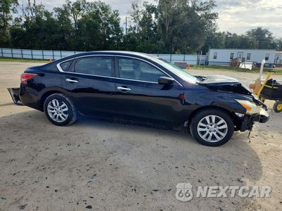 Czwarte zdjęcie samochodu z boku: 2015 NISSAN ALTIMA 2.5 S VIN:1N4AL3AP5FC569478 - miniatura