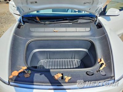 Zdjęcie 11 z 12 samochodu: 2026 TESLA MODEL Y VIN:7SAYGDED6TA425519 - miniatura