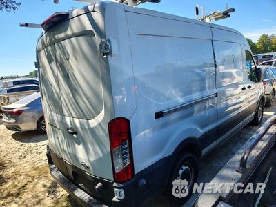 Trzecie zdjęcie samochodu z tyłu: 2020 FORD TRANSIT T-250 VIN:1FTBR1C82LKB70634 - miniatura