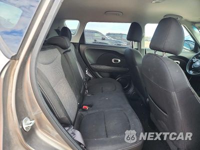 Zdjęcie 10 z 13 samochodu: 2018 KIA SOUL + VIN:KNDJP3A59J7560281 - miniatura