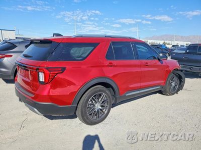 Trzecie zdjęcie samochodu z tyłu: 2025 FORD EXPLORER PLATINUM VIN:1FMUK7HH2SGB92347 - miniatura