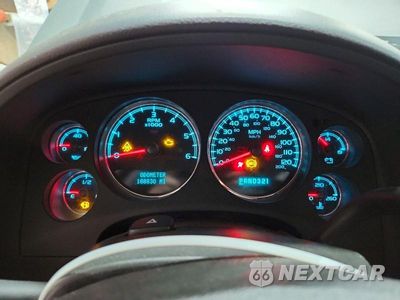 Zdjęcie 9 z 13 samochodu: 2008 CHEVROLET SUBURBAN K1500 LS VIN:1GNFK16338J119377 - miniatura