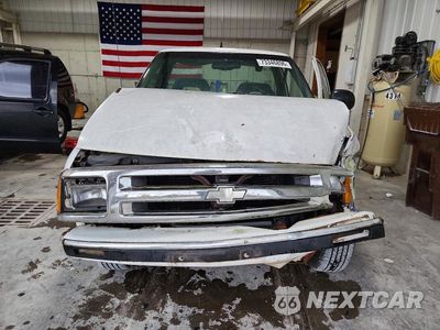 Piąte zdjęcie samochodu w środku: 1994 CHEVROLET S TRUCK S10 VIN:1GCCS14Z6R8114606 - miniatura