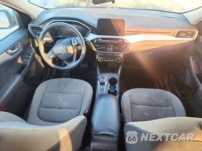 Zdjęcie 8 z 12 samochodu: 2020 FORD ESCAPE SE VIN:1FMCU0G63LUA31456 - miniatura