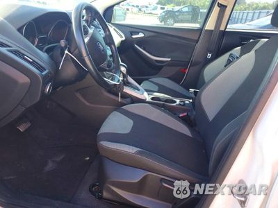 Zdjęcie 7 z 12 samochodu: 2012 FORD FOCUS SE VIN:1FAHP3F23CL303419 - miniatura