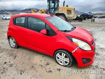 Czwarte zdjęcie samochodu z boku: 2014 CHEVROLET SPARK 1LT VIN:KL8CD6S97E6441073 - miniatura