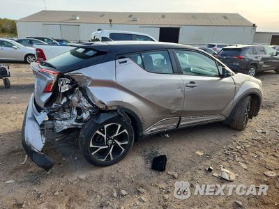 Trzecie zdjęcie samochodu z tyłu: 2020 TOYOTA C-HR XLE VIN:NMTKHMBXXLR114655 - miniatura