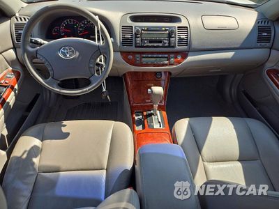Zdjęcie 8 z 12 samochodu: 2005 TOYOTA CAMRY XLE V6 VIN:4T1BF30K45U618198 - miniatura