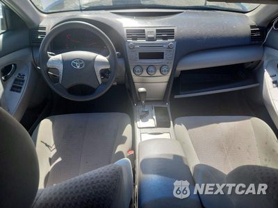 Zdjęcie 8 z 12 samochodu: 2011 TOYOTA CAMRY LE VIN:4T1BF3EK7BU592281 - miniatura