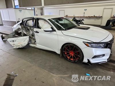 Czwarte zdjęcie samochodu z boku: 2018 HONDA ACCORD SPORT VIN:1HGCV1F34JA101268 - miniatura