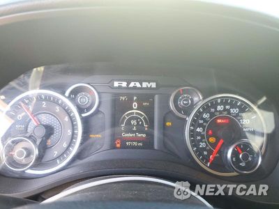 Zdjęcie 9 z 12 samochodu: 2019 RAM 1500 BIG HORN/LONE STAR VIN:1C6SRFMT7KN749123 - miniatura