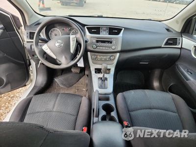 Zdjęcie 8 z 13 samochodu: 2013 NISSAN SENTRA S VIN:3N1AB7AP1DL783294 - miniatura