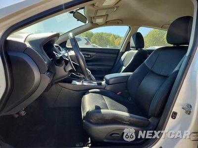 Zdjęcie 7 z 12 samochodu: 2017 NISSAN ALTIMA 2.5 SR VIN:1N4AL3AP0HC270046 - miniatura