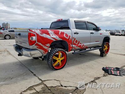 Trzecie zdjęcie samochodu z tyłu: 2014 TOYOTA TUNDRA CREWMAX SR5 VIN:5TFEY5F12EX172671 - miniatura