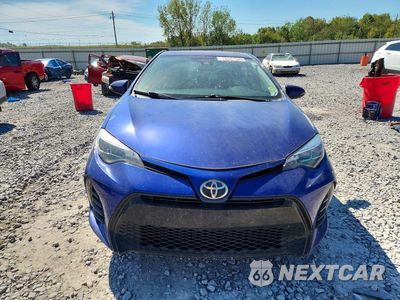 Piąte zdjęcie samochodu w środku: 2017 TOYOTA COROLLA XSE VIN:5YFBURHE8HP720584 - miniatura