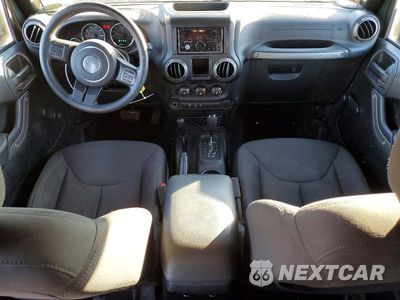 Zdjęcie 8 z 14 samochodu: 2016 JEEP WRANGLER UNLIMITED SPORT VIN:1C4BJWDG0GL337342 - miniatura