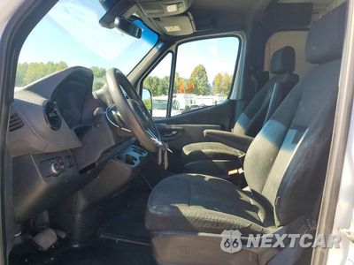 Zdjęcie 7 z 13 samochodu: 2019 MERCEDES-BENZ SPRINTER 1500/2500 VIN:WD4PE7ED5KT015203 - miniatura