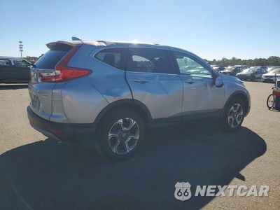 Trzecie zdjęcie samochodu z tyłu: 2018 HONDA CR-V EX VIN:7FARW2H51JE076870 - miniatura