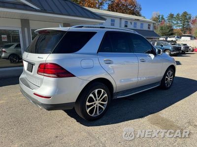 Czwarte zdjęcie samochodu z boku: 2016 MERCEDES-BENZ GLE 350 4MATIC VIN:4JGDA5HB2GA767415 - miniatura