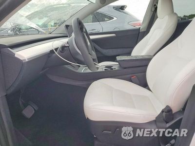 Zdjęcie 7 z 13 samochodu: 2023 TESLA MODEL Y VIN:7SAYGDEE9PA108039 - miniatura