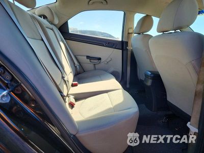 Zdjęcie 10 z 12 samochodu: 2010 KIA FORTE LX VIN:KNAFT4A29A5109826 - miniatura