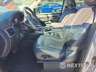 Zdjęcie 7 z 14 samochodu: 2013 NISSAN ARMADA SV VIN:5N1AA0NC2DN604903 - miniatura