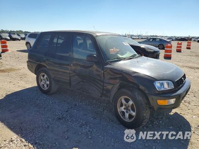 Czwarte zdjęcie samochodu z boku: 1999 TOYOTA RAV4 BASE VIN:JT3HP10V5X7108457 - miniatura
