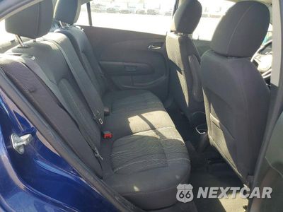 Zdjęcie 10 z 12 samochodu: 2014 CHEVROLET SONIC LT VIN:1G1JC5SH8E4153858 - miniatura