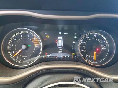 Zdjęcie 9 z 13 samochodu: 2017 JEEP CHEROKEE LIMITED VIN:1C4PJMDS4HW637674 - miniatura