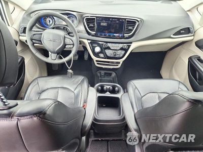 Zdjęcie 8 z 13 samochodu: 2026 CHRYSLER PACIFICA SELECT VIN:2C4RC1BG7TR280363 - miniatura