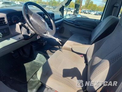 Zdjęcie 7 z 12 samochodu: 2005 FORD F650 SUPER DUTY VIN:3FRWF65N55V157265 - miniatura
