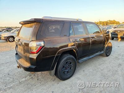 Trzecie zdjęcie samochodu z tyłu: 2014 TOYOTA 4RUNNER SR5 VIN:JTEZU5JR2E5066464 - miniatura