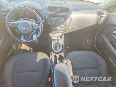 Zdjęcie 8 z 12 samochodu: 2019 KIA SOUL + VIN:KNDJP3A5XK7684299 - miniatura