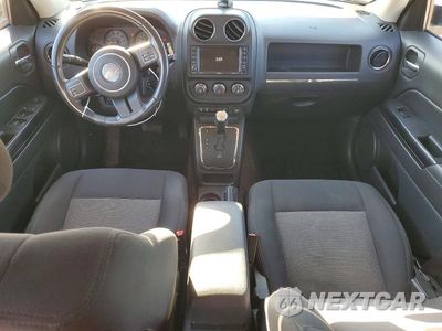 Zdjęcie 8 z 13 samochodu: 2014 JEEP PATRIOT LATITUDE VIN:1C4NJRFB6ED892450 - miniatura