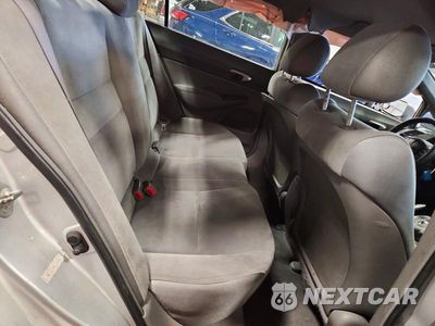 Zdjęcie 10 z 13 samochodu: 2008 HONDA CIVIC LX VIN:1HGFA16548L080866 - miniatura